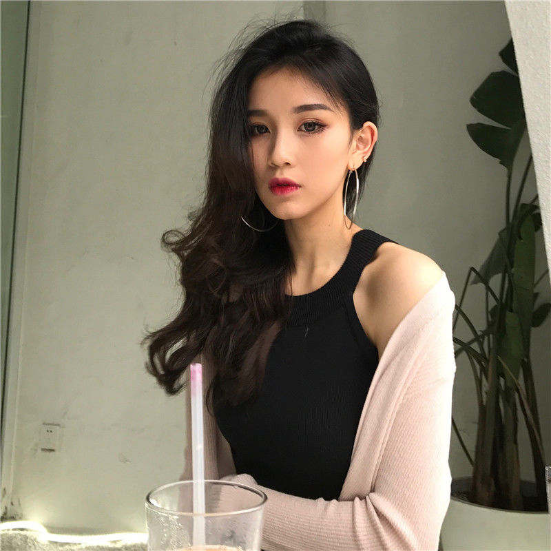 今年超流行的打底衫,优雅干练很有女人味,上身洋气炸了