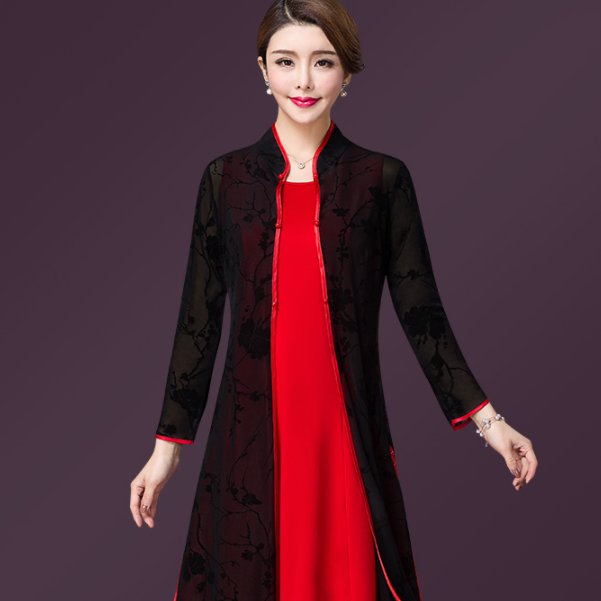 人美，不用刻意打扮，多穿这些秋款优雅雪纺连衣裙，上身大方舒适