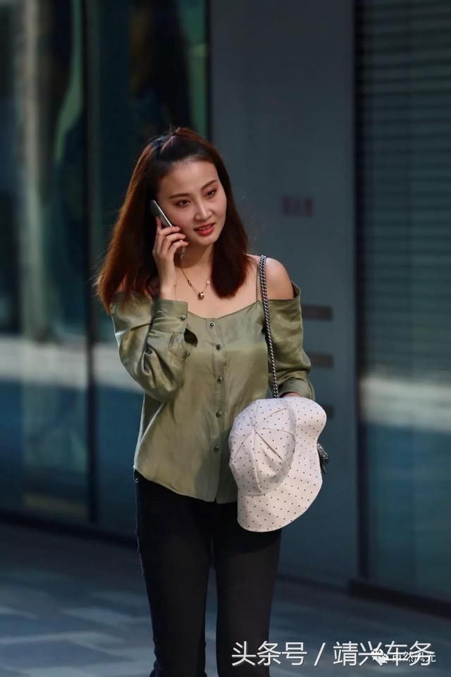 世界杯北京三里屯：夏日一小时街拍，各种美女在这会出现