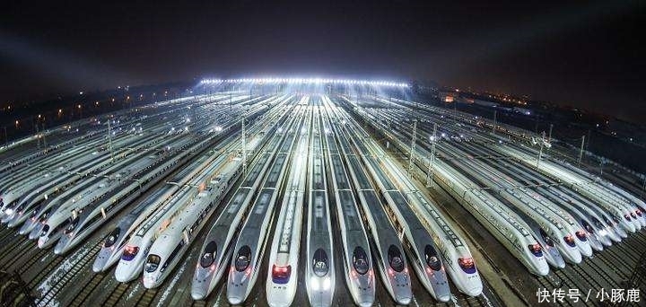  时间@新时代农村怪象之“返乡酒店行”，挣钱不容易，农民为啥不