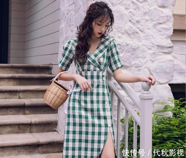 #时髦#穿起来就很气质的“茶歇裙”,把它穿在身上,时髦又高级