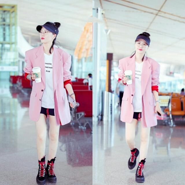 衣不惊人死未休，谭维维成新闻衣服占了一半功，招招式式都惊人！