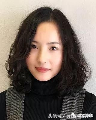 头发散下来的季节到了，你可以换款发型了，各种年龄段都有！