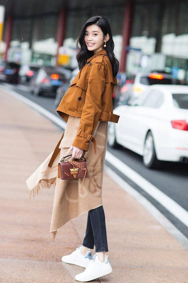 奚梦瑶绝代佳人，举手投足尽显超模气场