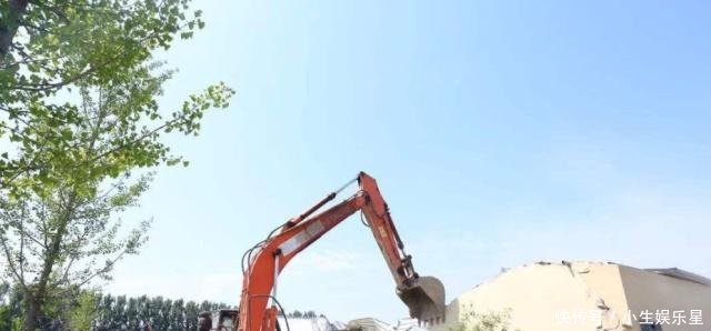 农业部大棚房等违法建筑坚决拆除！可大棚房究竟“错”在哪里