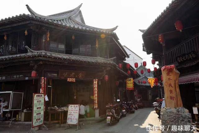 云南最令人心疼的古城 距今1200年, 风头却被丽江、大理抢光