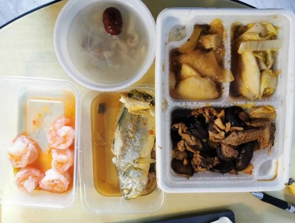  #吴小龙#前方捷报！无锡首批医疗队“逆行”满月，131位武汉病人