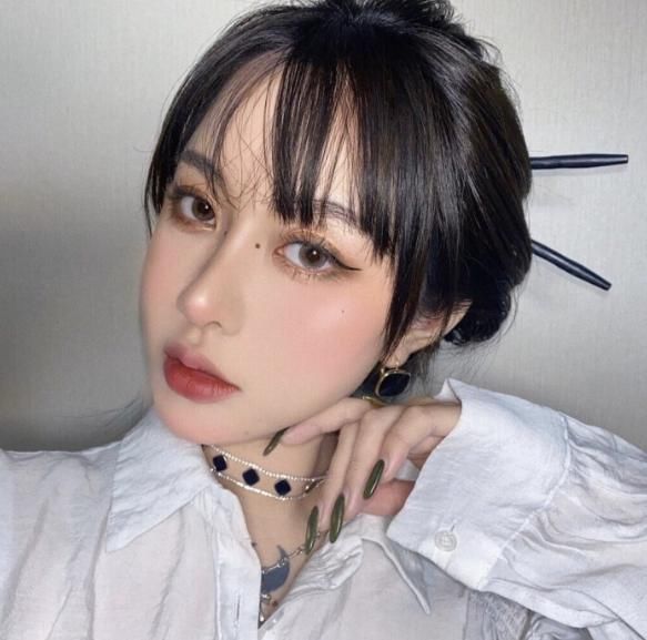  女生|女生不想“皮肤变差”，睡醒常做这3种动作，素颜比化妆还要美！