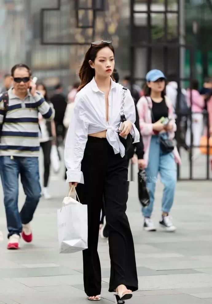  女生|时尚高跟，让女生显得更有女人味