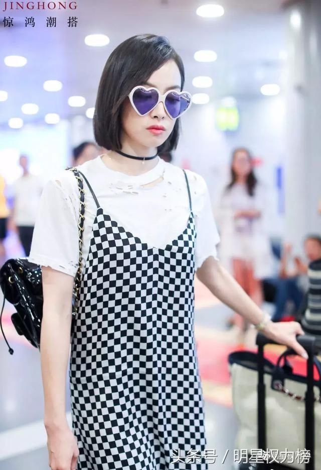 这些女明星私服衣品确实不错，不过夏天捂成这样真的不热嘛？