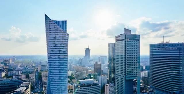  「高楼」耗资超30亿！江西将迎333米全省第一高楼，年底有望建成