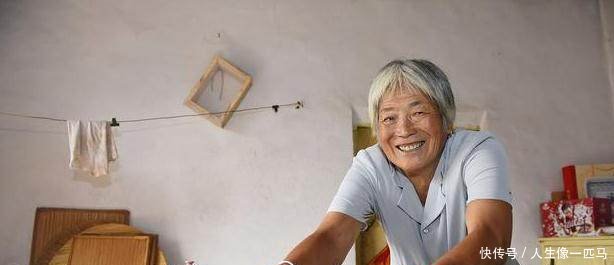 农村有钱人标准出炉了，只要符合以下一项就是有钱人，看看有你没