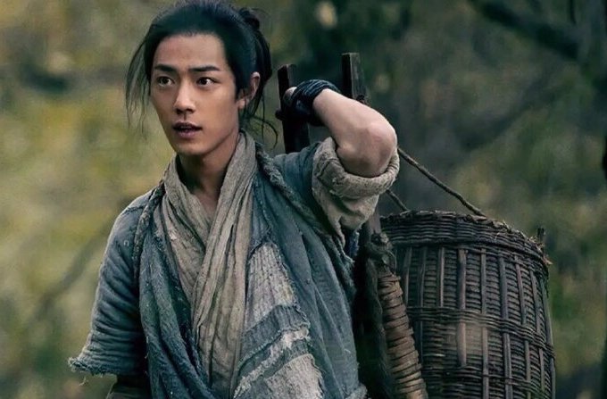 【宁采臣】盘点明星的“乞丐”造型：张国荣成经典，肖战十万服装引争议