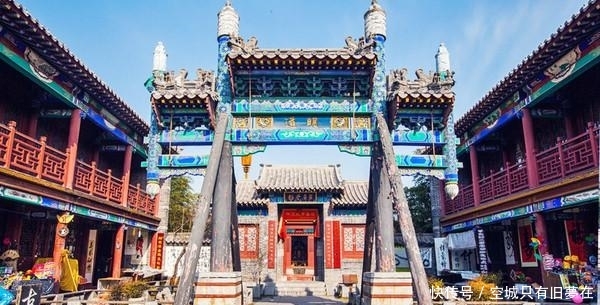 一定要带父母旅游去的地方，趁他们还能走动，完成他们旅行的心愿