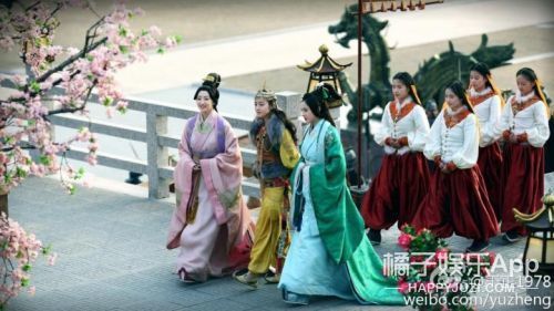 于正说他的服化道是全国第一…你是不是忘了前两年都拍过啥?