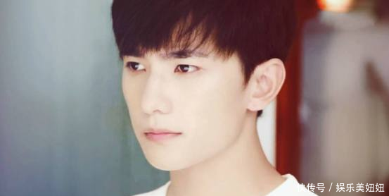 媒体曝料明星们黑粉的可怕行为，鹿晗险遭车祸娜扎被P遗照