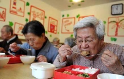  【百姓生活】猪肉价格大涨，对百姓生活有什么影响？