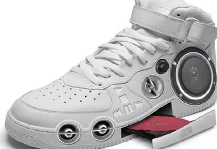 这些丑球鞋，真的值这么多钱吗？