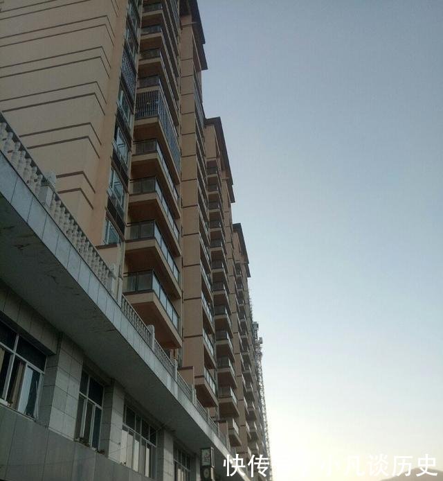 实拍缅甸佤邦首府城市风貌，这里说普通话用汉字，犹如中国小县城