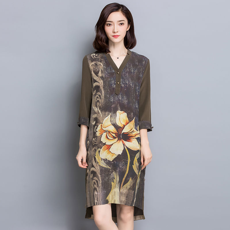 小姨都45了还这么会穿，出门必备连衣裙，美嫩如少女，人人都夸