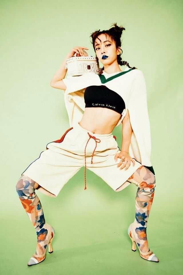 蔡依林还有什么不敢穿的？网友表示：节操碎了一地！