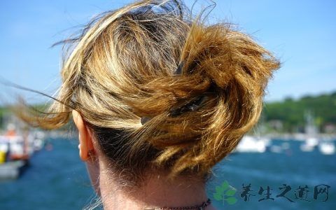 染发后头晕恶心怎么回事