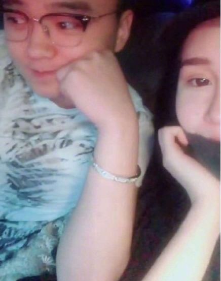 赵本山女儿前男友疑似开小号爆黑料:17岁整容、私生活乱没教养