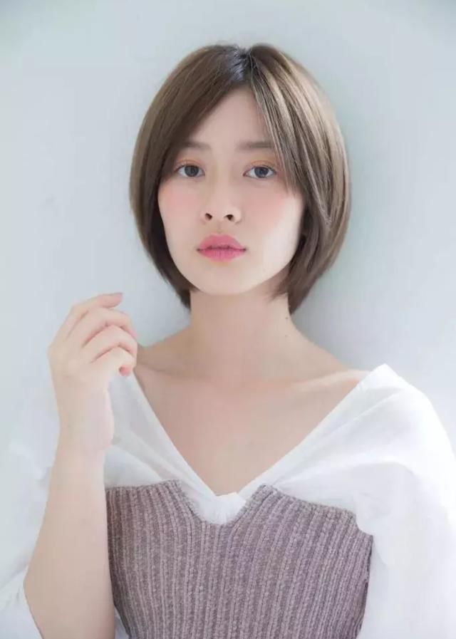 2018年最受欢迎14款发型，有你喜欢的那款吗？