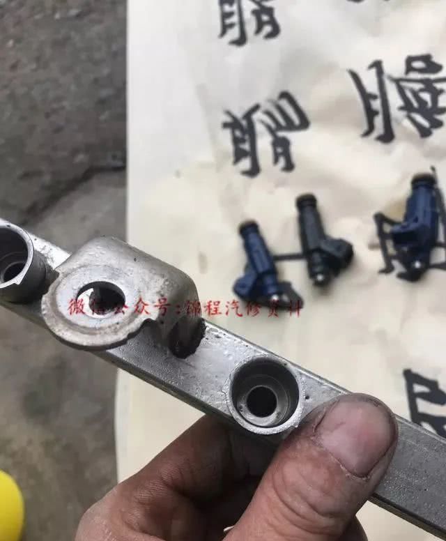  『氧传感器的信号电压』东风小康冷车启动困难，启动后无怠速，怠速游车维修案例