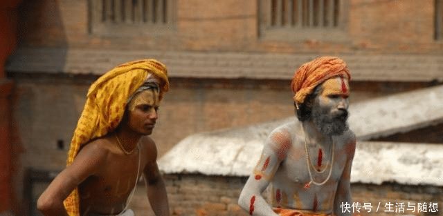 看到印度“苦行僧”，请收起你的好奇心，不要停留！导游后果自负