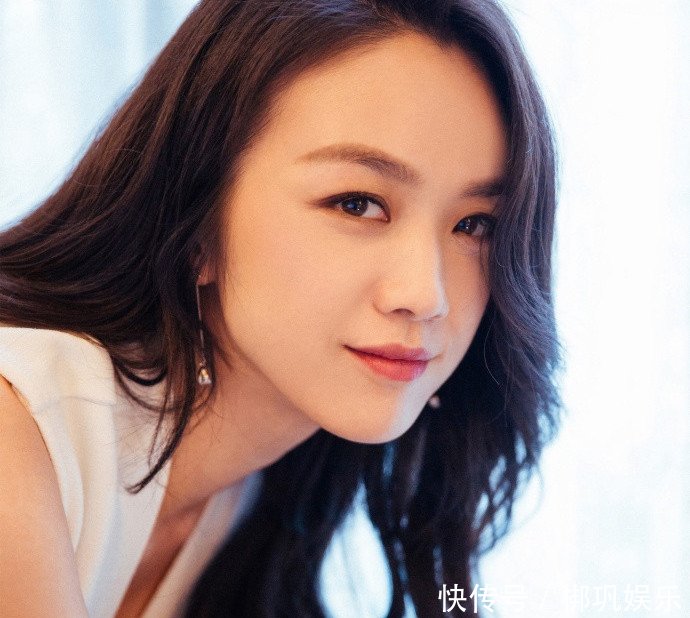 被欺骗过的明星，杨幂洗一整天碗，成龙被骗300万，她被骗走4