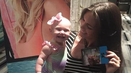 经济学人全球头条:首次发现蛇琥珀,马化腾辟谣,中兴连拿5亿订