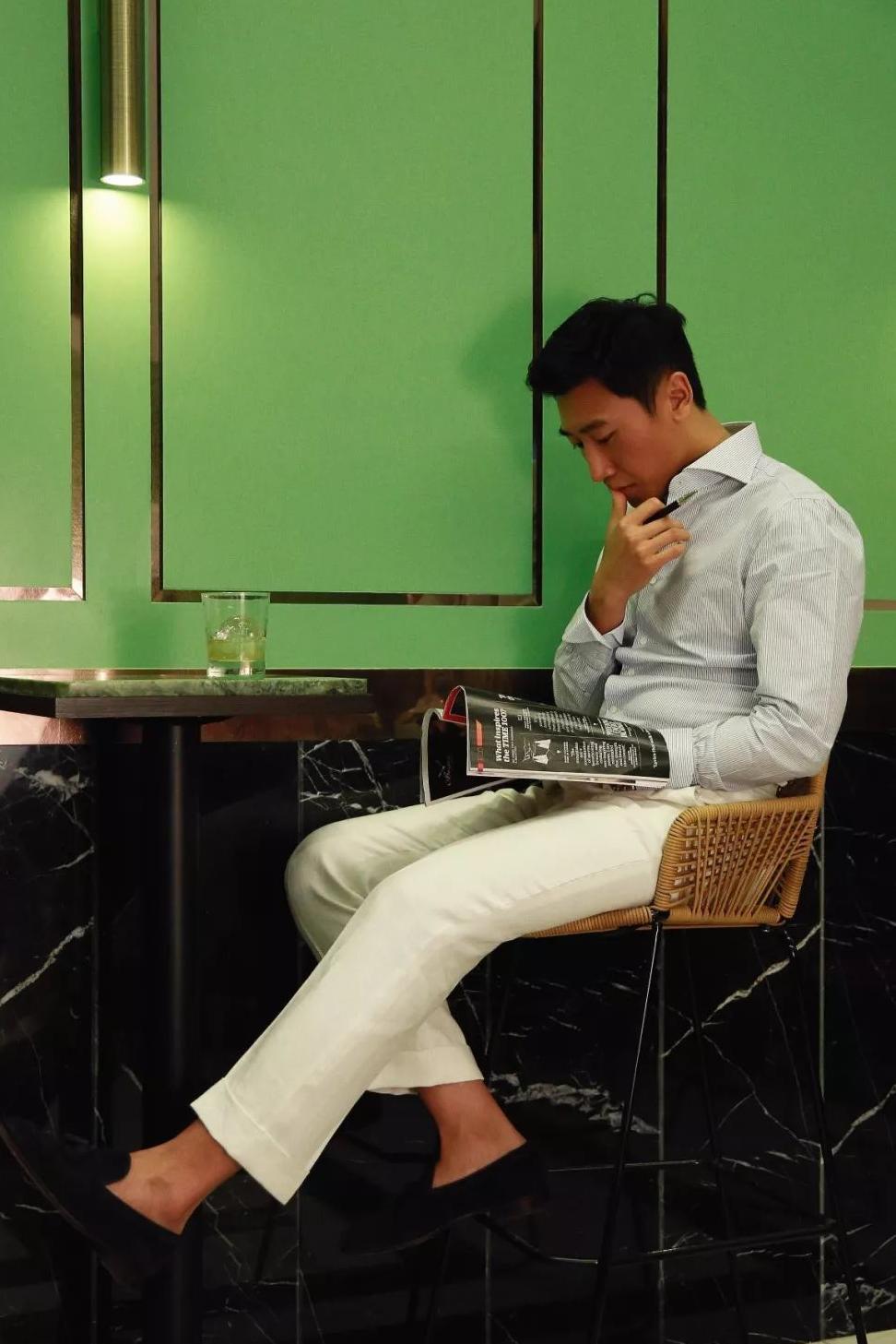 为什么穿这件裤子上班，女同事要去派出所告我性骚扰丨绅装老爷会