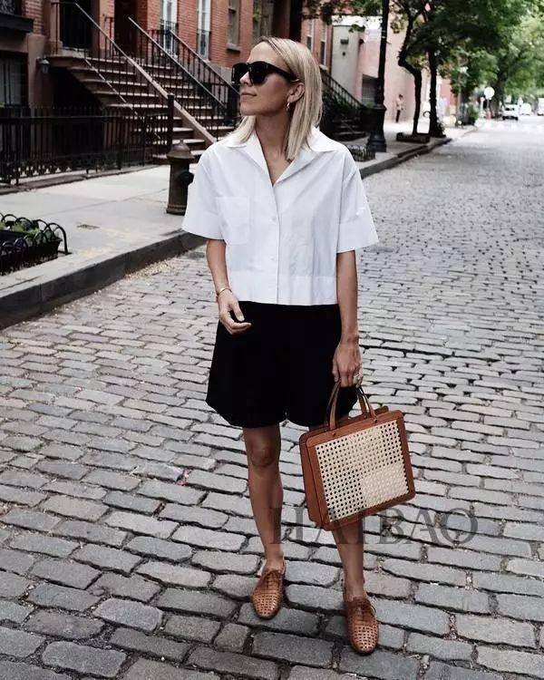 支招| 路人长相的她这样穿来凸显高级感?这真的挺容易学!