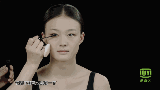 邱莹莹or夏雪?杨紫少女感依旧，竟是靠这样"妆"出来的!