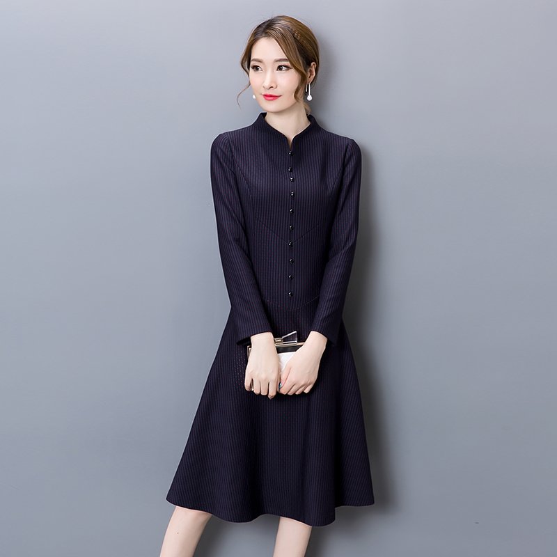 女人若胖,打底裤快扔了!国庆旅行建议多穿秋裙,遮肉又高贵