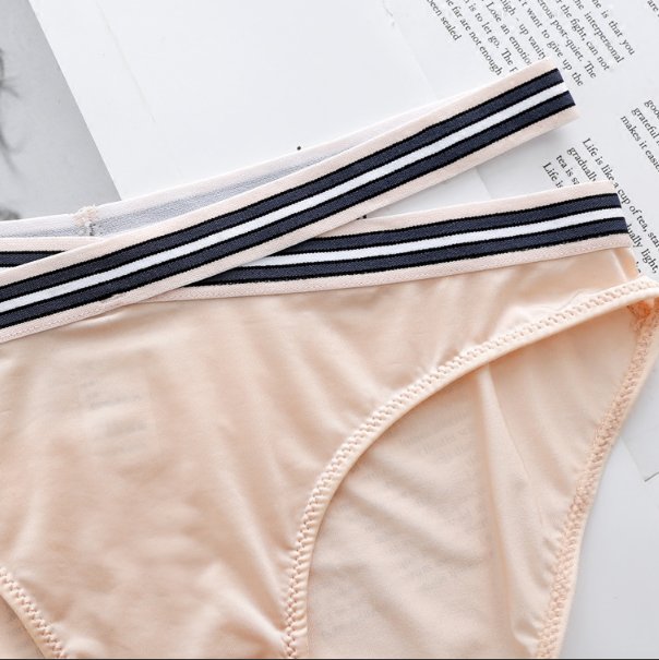 完美女性三角裤一定不能随便,瞧瞧这几款,穿上让你舒适还好看