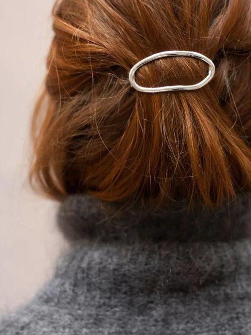 极简风的北欧首饰,安抚了你的少女心!