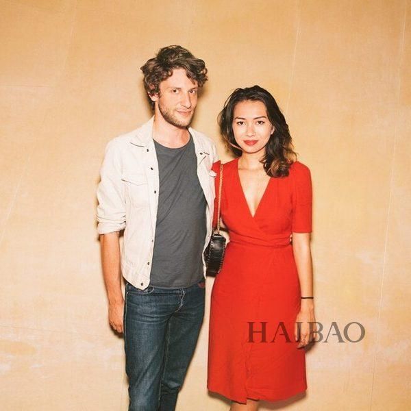 最易借鉴的法式风格!时尚摄影师Adeline Mai私服合辑:这张英气