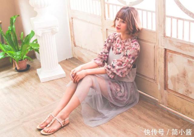 性感女神最美搭档，高跟凉鞋美到爆