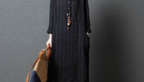 早晚温差大,别傻傻再买短袖装,时下超流行的过膝裙,美爆了