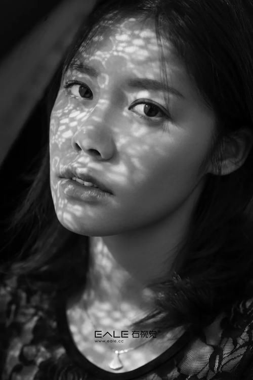 必收藏！百张女孩与花摄影作品！-右视觉十周年饕餮视觉盛宴。