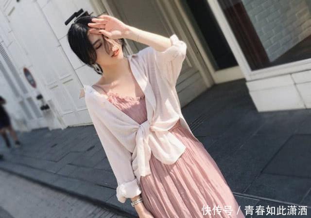 不足163高的女生，瞧瞧这12款高腰套装，让你轻松显高8公分