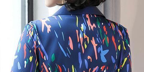 秋裙没人穿了!九月流行穿，减龄小衫+小脚裤，显嫩10岁都不止