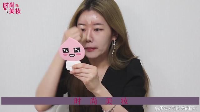 美妆教程桃色棕榈妆容，优雅气质女人