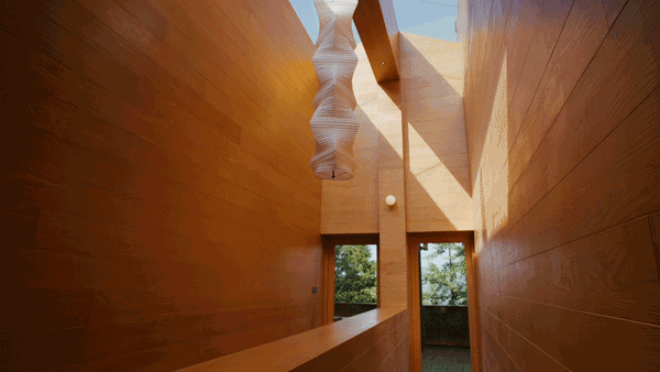 他在浙江大山里租6间房，花1500万装修，被村民嫌：太普通