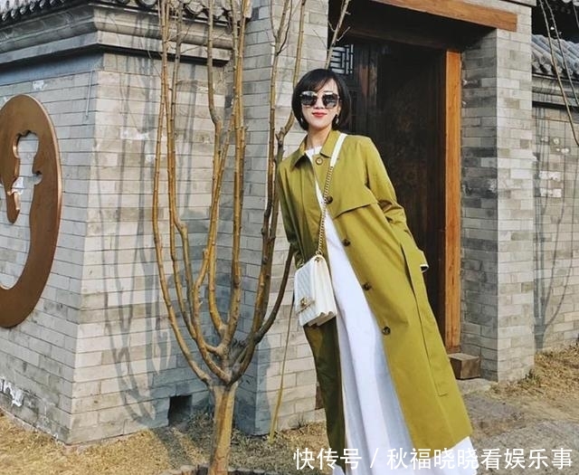 时髦:春季裙子别总单穿,今年流行这4种穿法,时髦洋气又有范,贼好看
