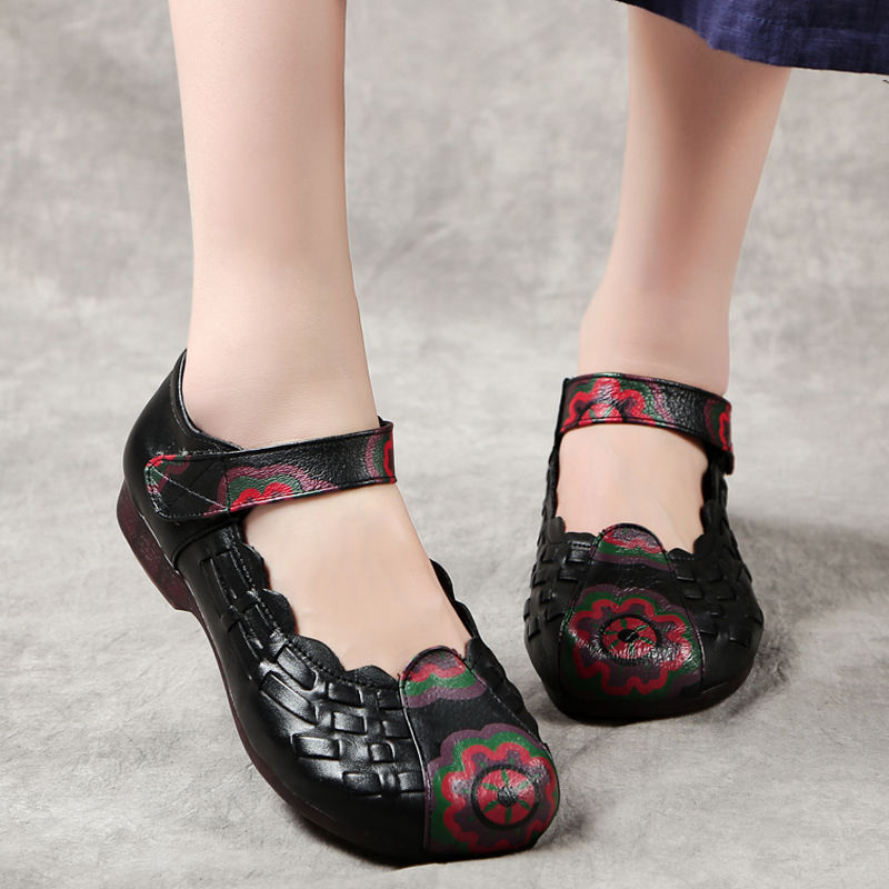 9月刚上新妈妈鞋，甩高跟鞋九条街，60岁妈妈穿上，防滑又养脚