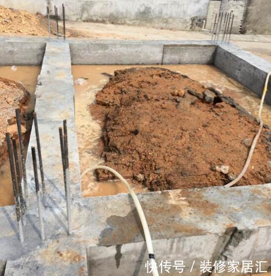 省吃俭用回农村砸23万建三层主体，完工后喜极而泣，扬眉吐气了