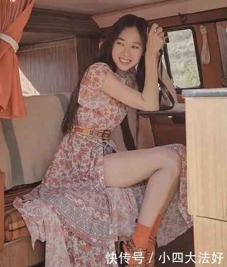  身穿：选条清新的碎花连衣裙 优雅又有女人味 小仙女范十足